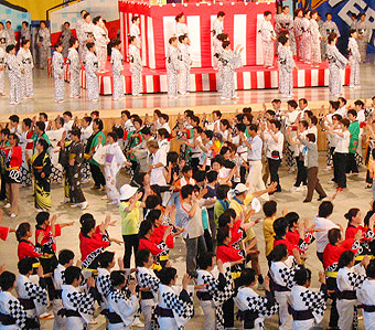 「大阪の日」600人で大盆踊りの画像2