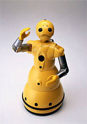 「wakamaru」をロボットアテンダントとして配置起用します。
